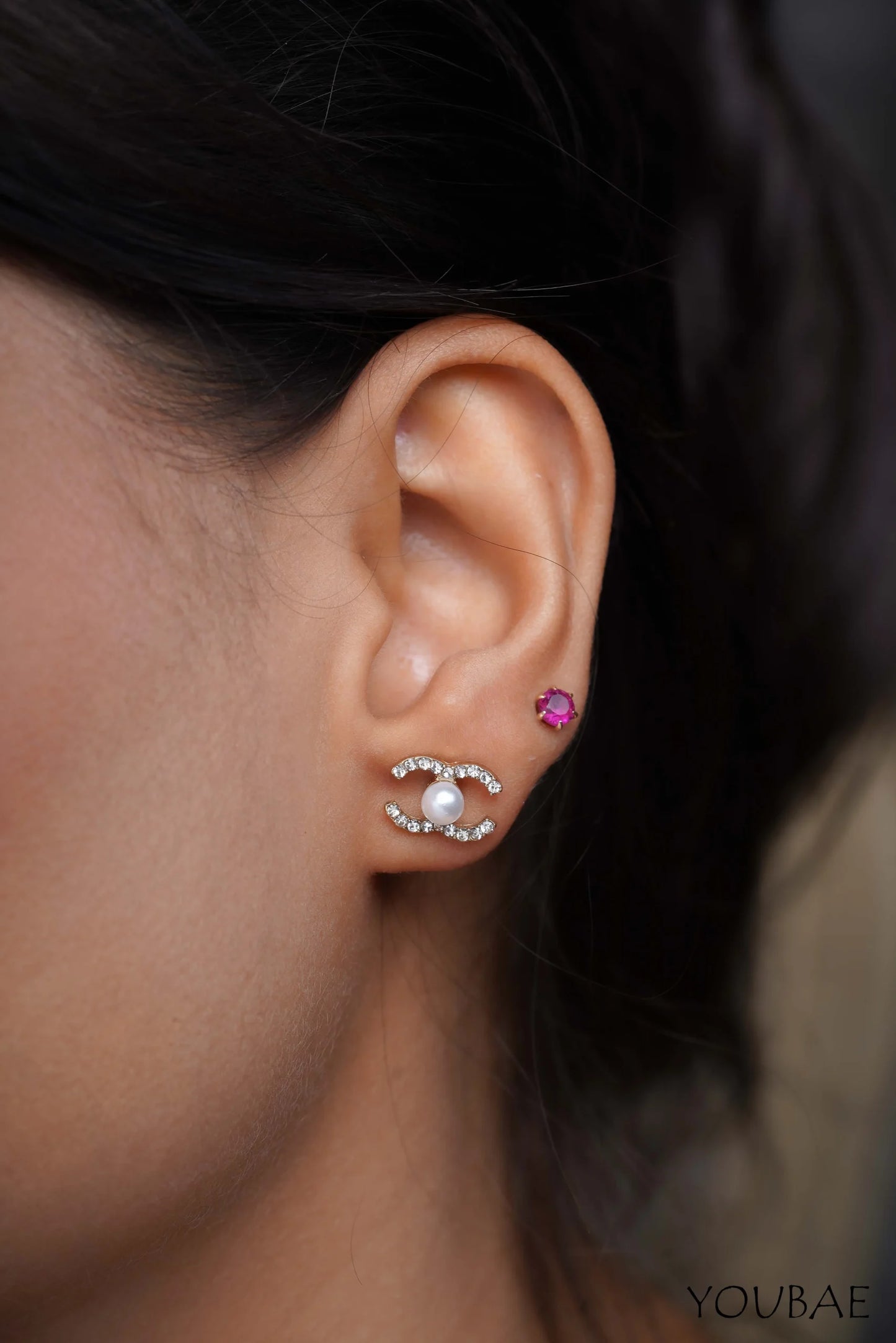 Elvira Studs