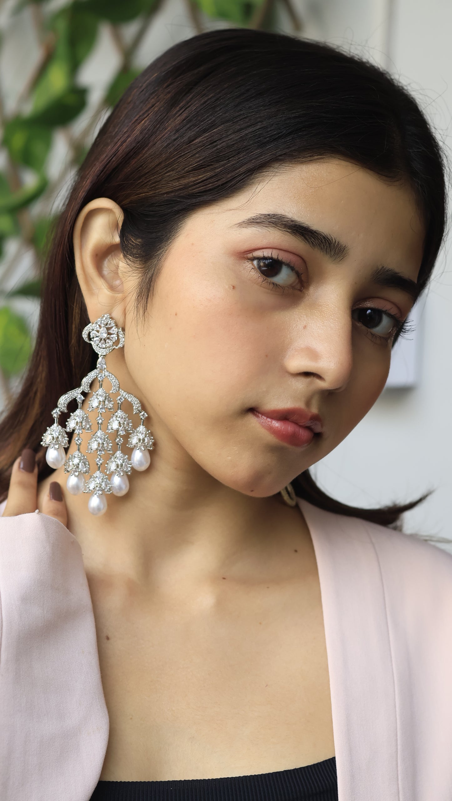 Crola AD Pearl Earrings