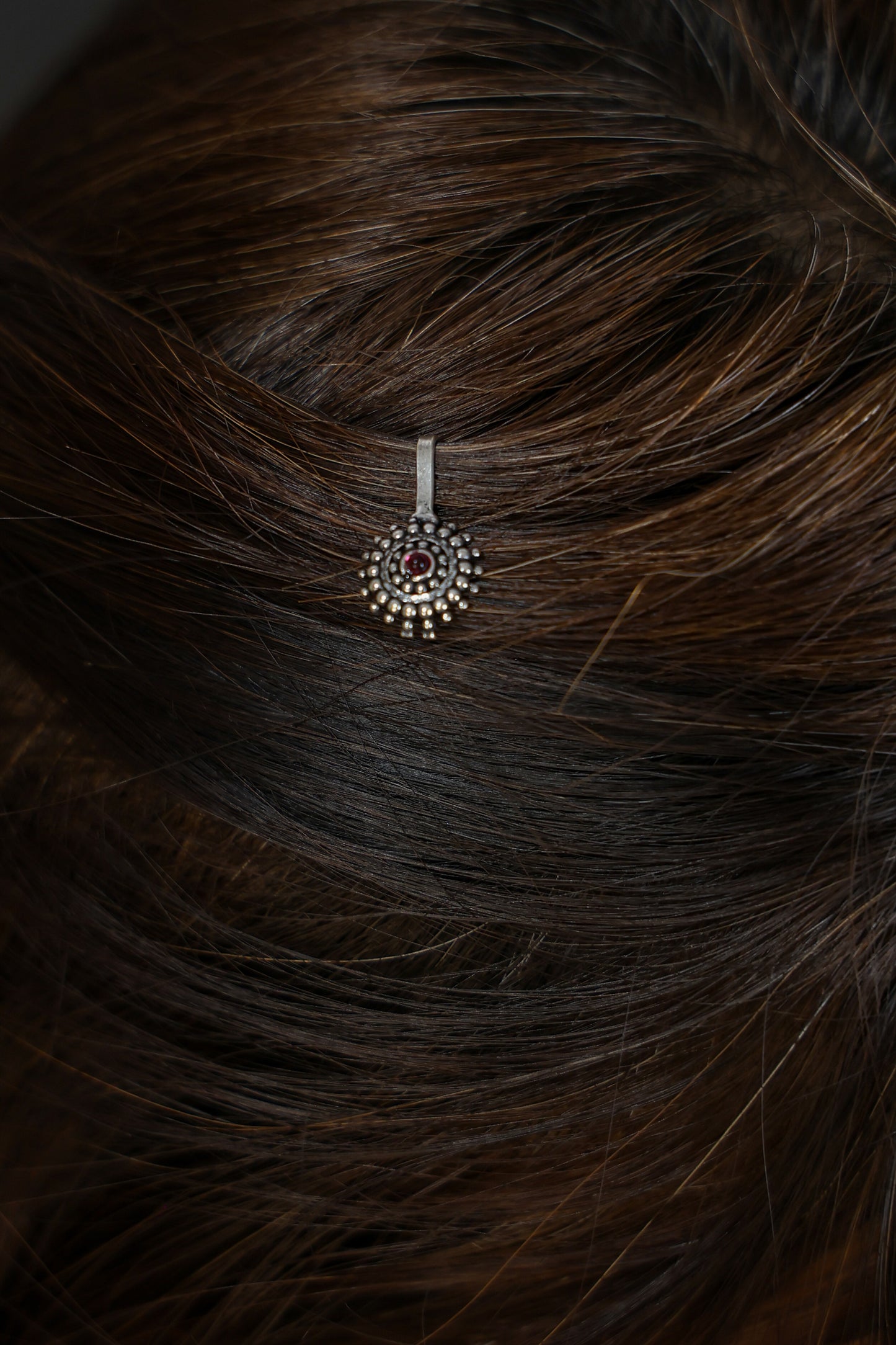 Aarunya Nath-Piercing Free: Clip On,Fully Adjustable,Comfort Fit,Free Sized