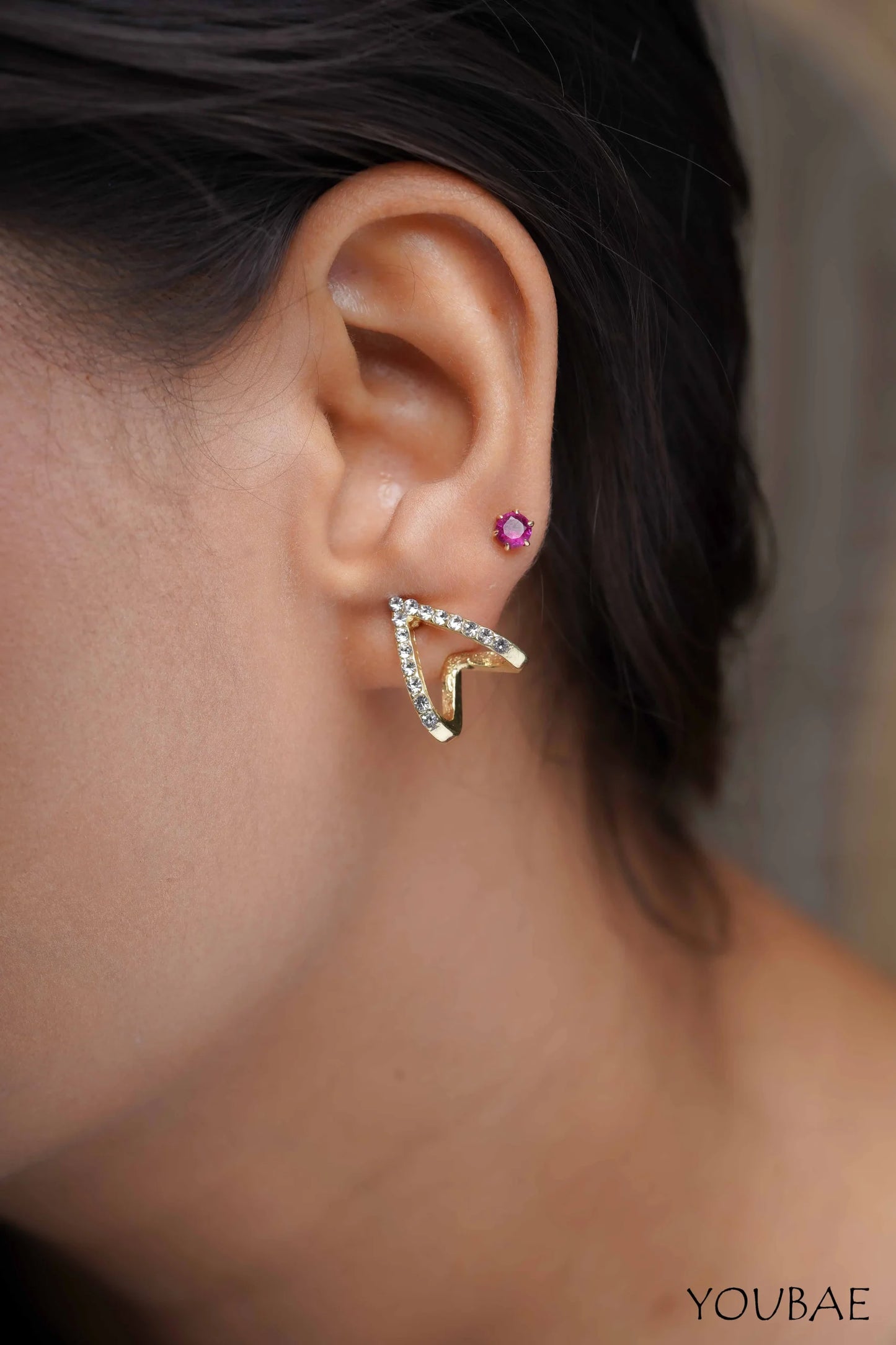 Zave Studs