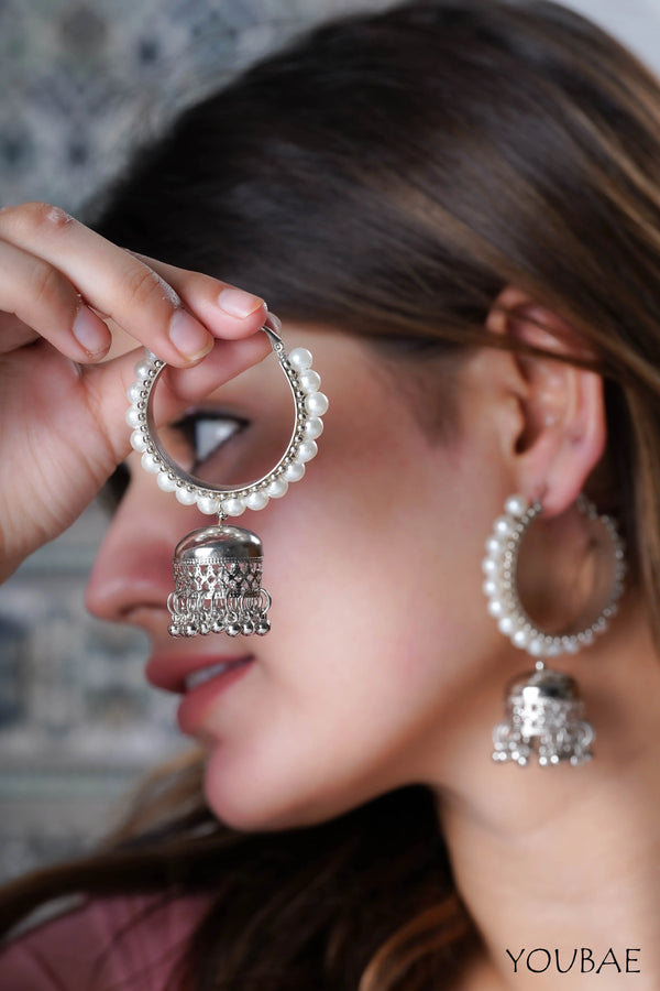 Anuradha Jhumka