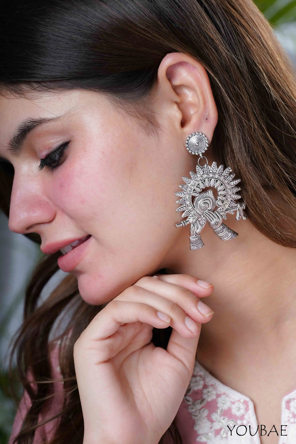 Kaanha Drop Earrings