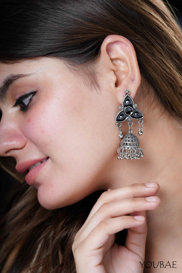 Aamber Jhumka