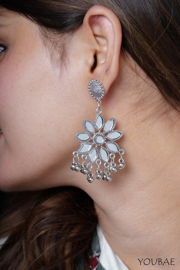 Aarthi Jhumka