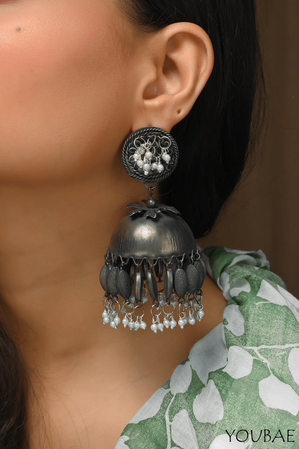 Anika Jhumka