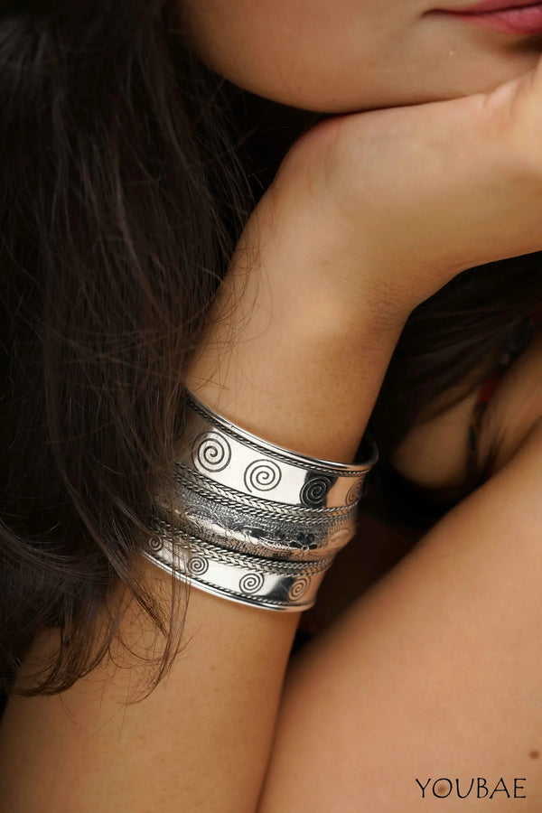Inaya Kada Bracelet - Single
