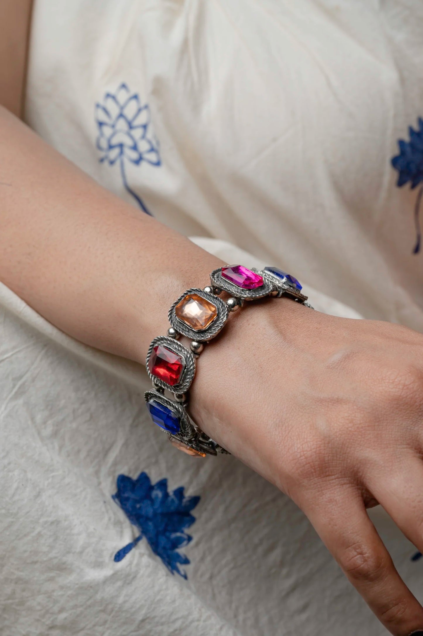 Rangeen Kada Bracelet