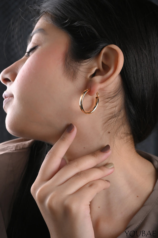 Shaely Hoops