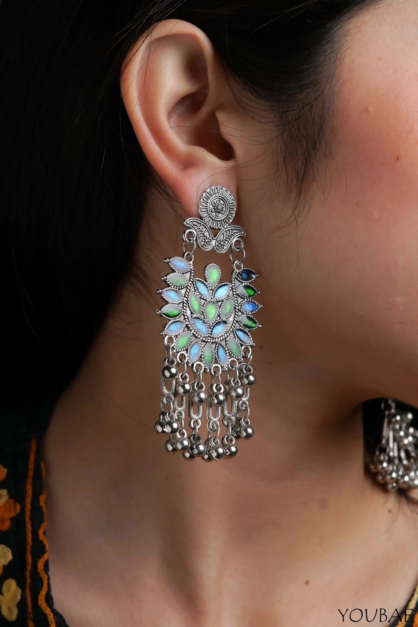 Aynoor Jhumka