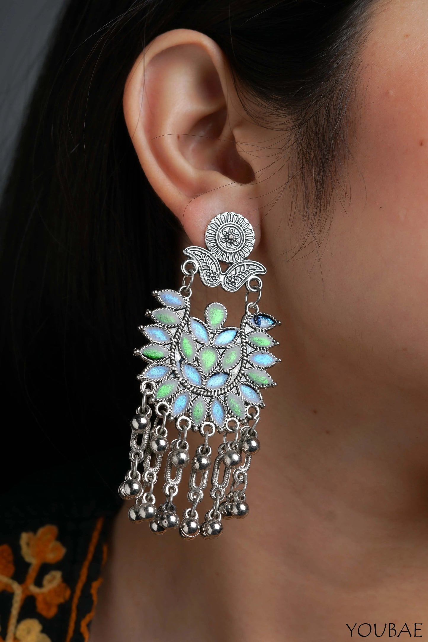 Aynoor Jhumka
