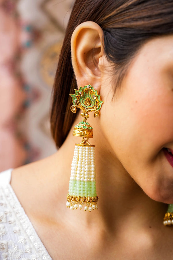 Tajdari Kundan Gold Plated Fusion Earrings