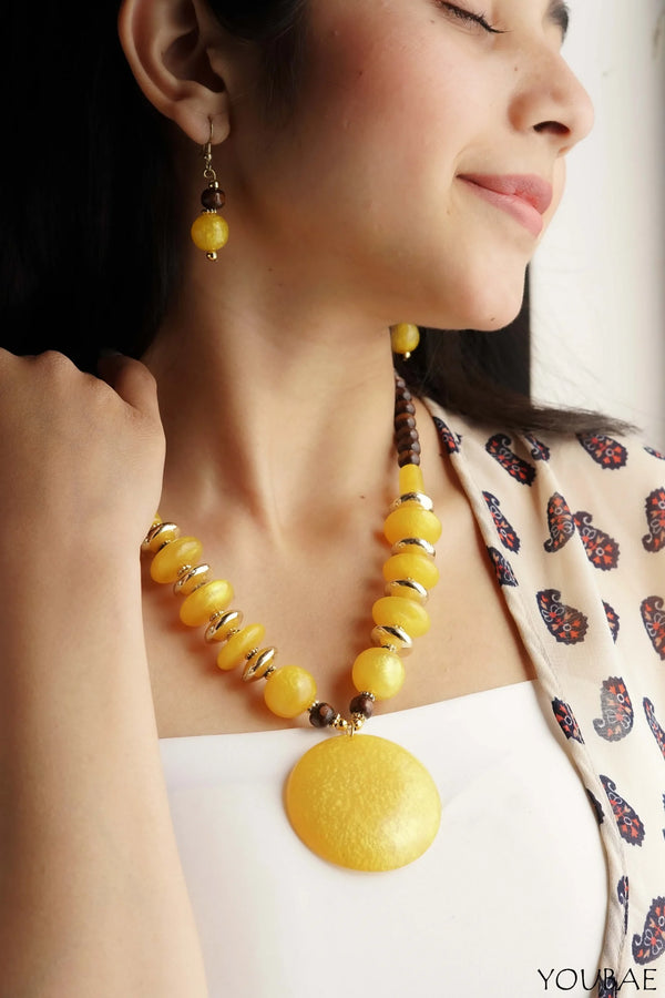 Yellow Pranadhika Neckpiece Set